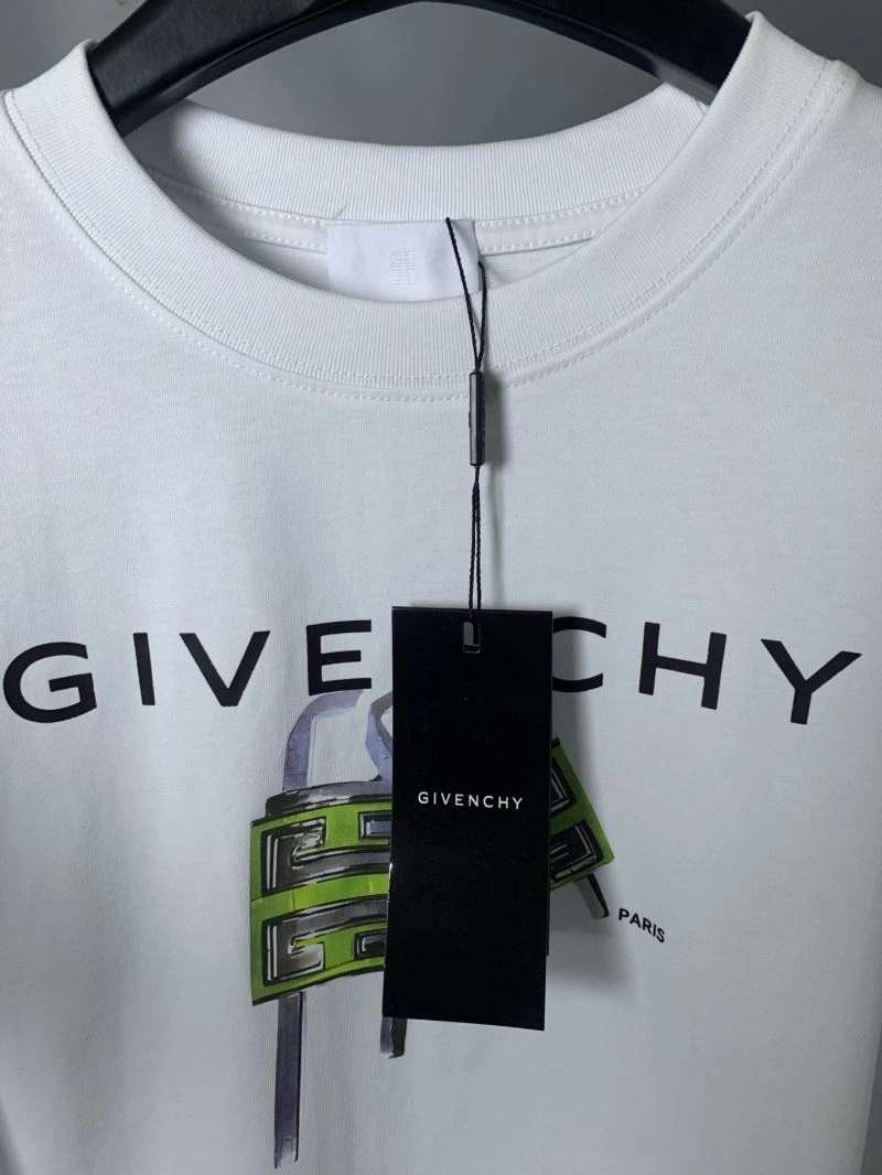 Givenchy T-Shirts Original 124051