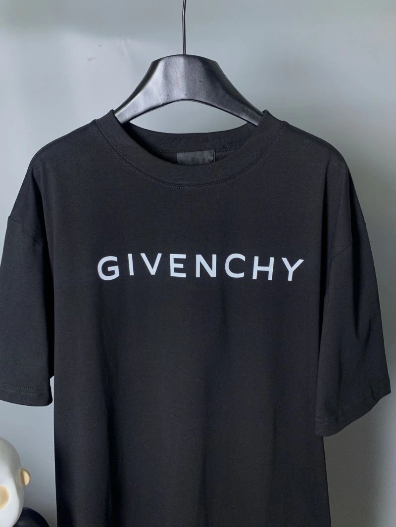 EasyCare Givenchy T-Shirts 124031