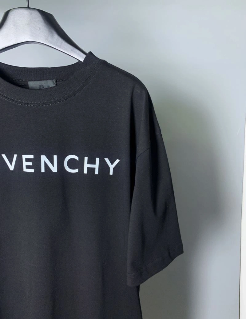 EasyCare Givenchy T-Shirts 124031