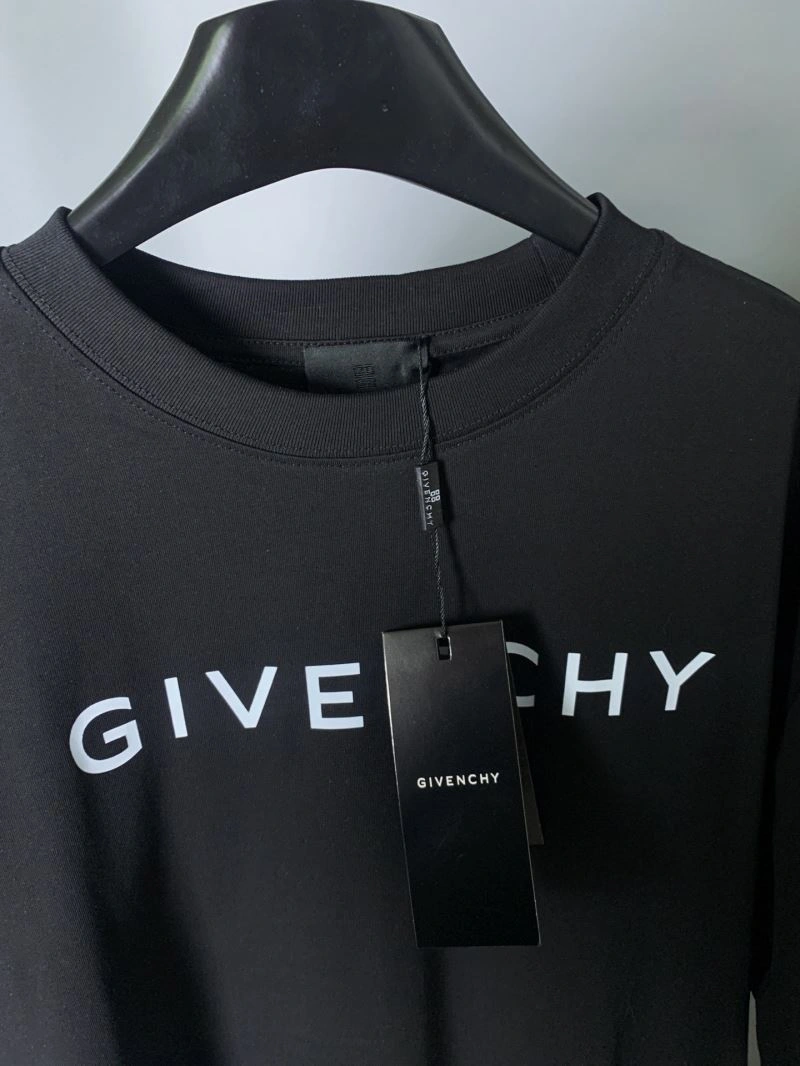EasyCare Givenchy T-Shirts 124031