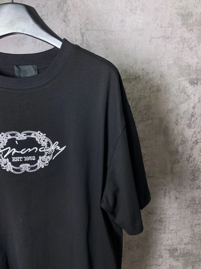 Upgraded Givenchy T-Shirts 124037