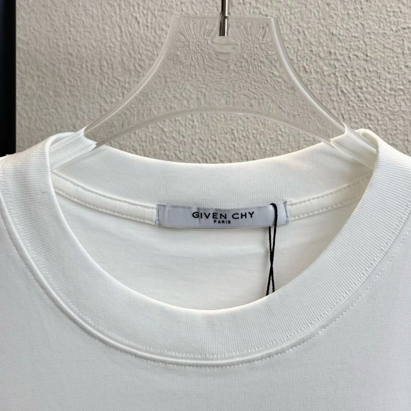 TravelReady Givenchy T-Shirts 124041