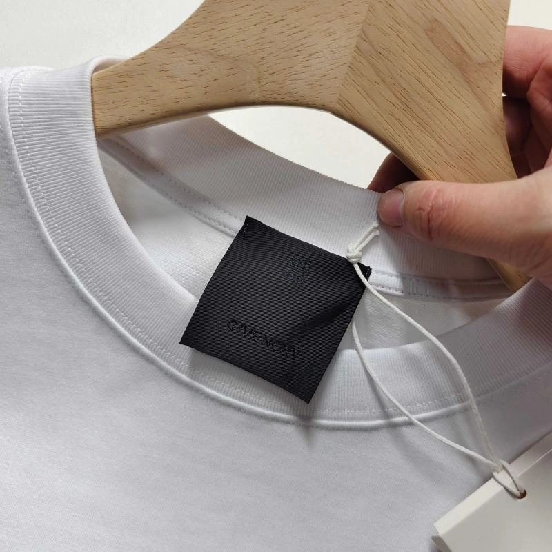 SmartChoice Givenchy T-Shirts 124043