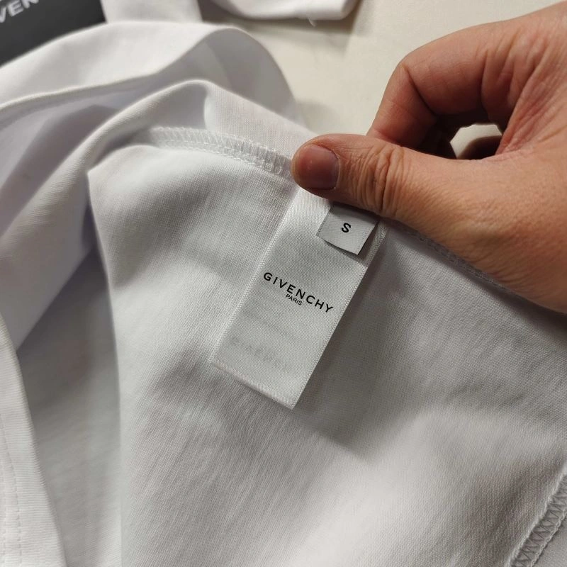 SmartChoice Givenchy T-Shirts 124043