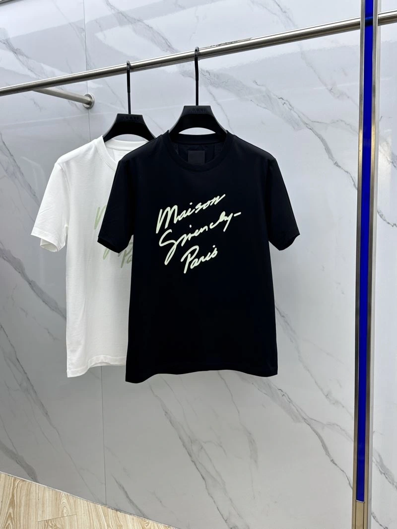 Sustainable Givenchy T-Shirts 124052