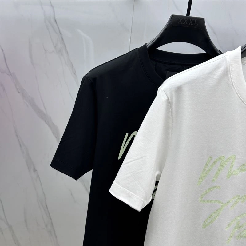SunProtective Givenchy T-Shirts 124034