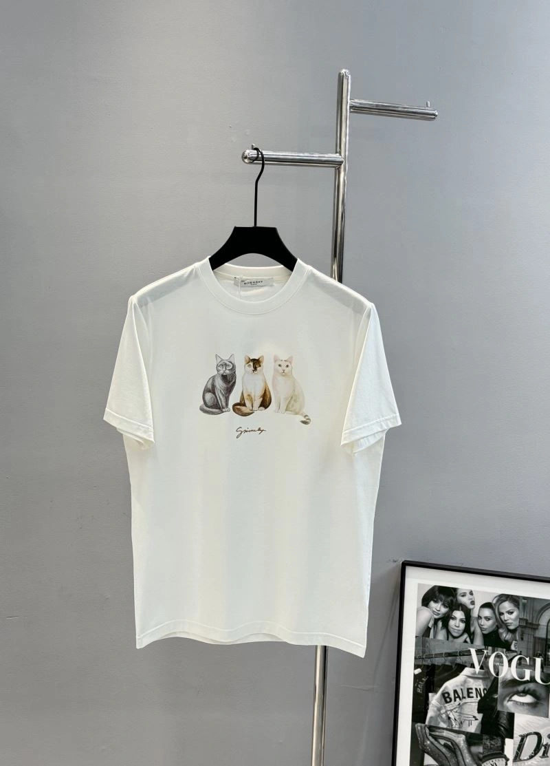 Givenchy T-Shirts Durable 124039