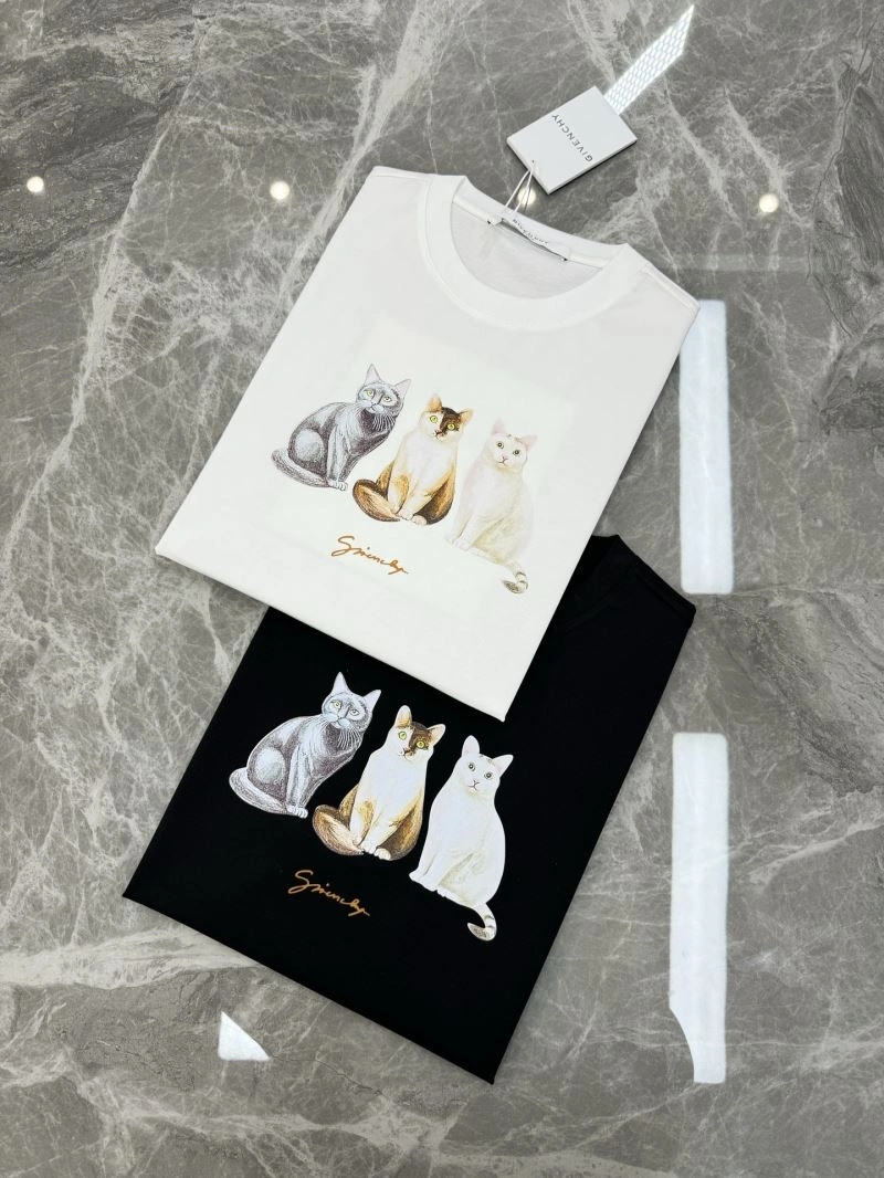 Givenchy T-Shirts Durable 124039