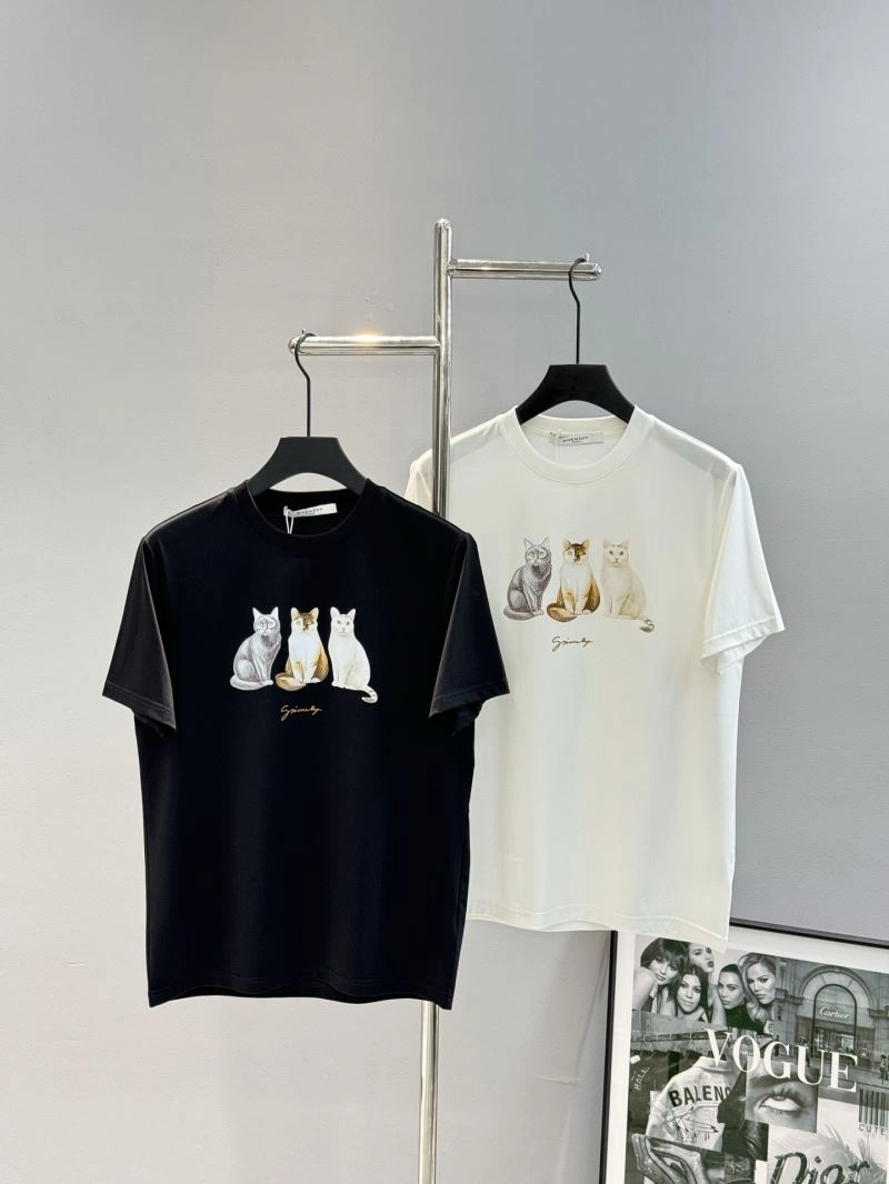 UrbanChic Givenchy T-Shirts 124045