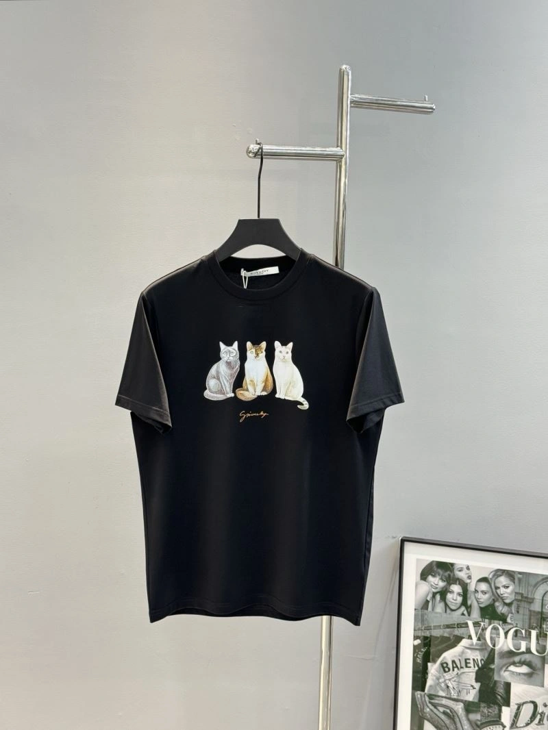 UrbanChic Givenchy T-Shirts 124045