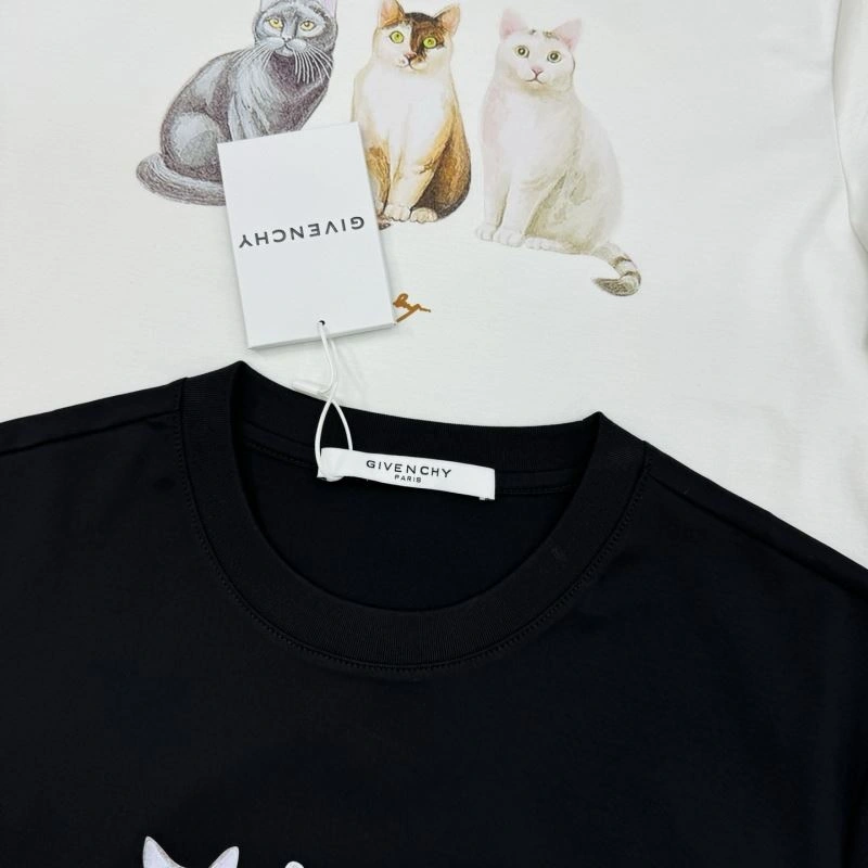 UrbanChic Givenchy T-Shirts 124045