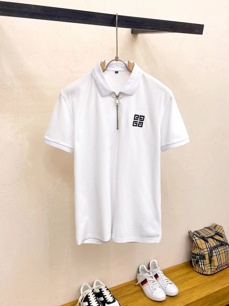 Givenchy T-Shirts Sleek 124046