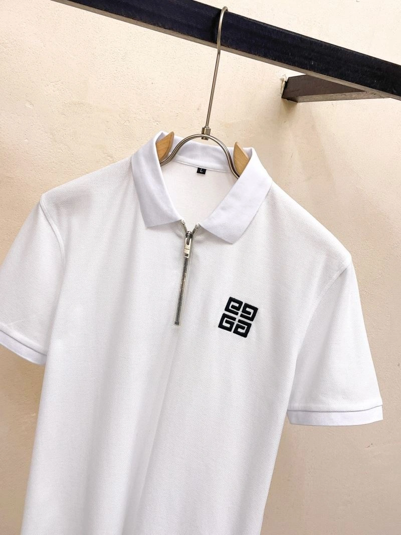 Givenchy T-Shirts Sleek 124046