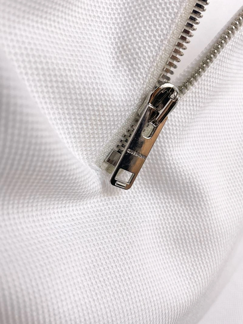 Givenchy T-Shirts Sleek 124046