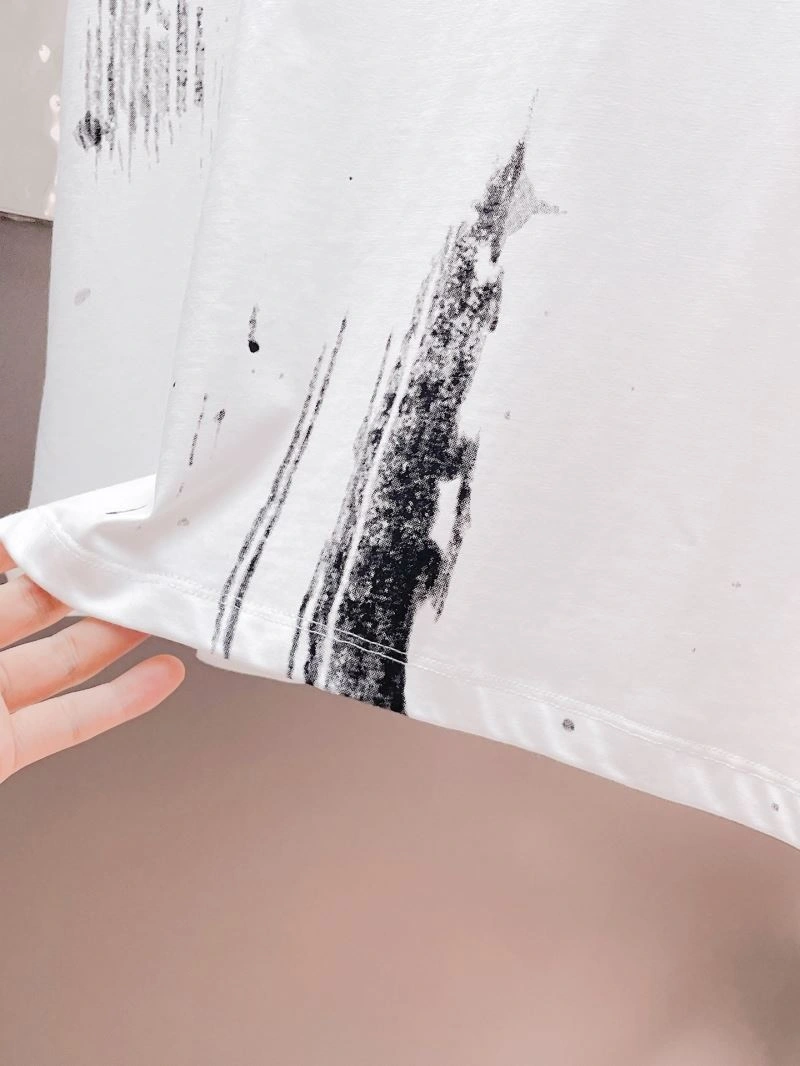 ComfortFit Givenchy T-Shirts 124028