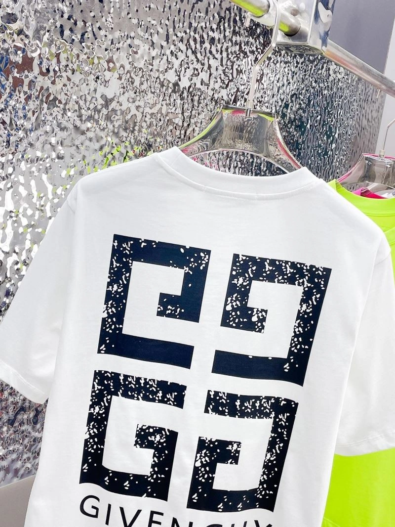 Givenchy T-Shirts Bright 124027