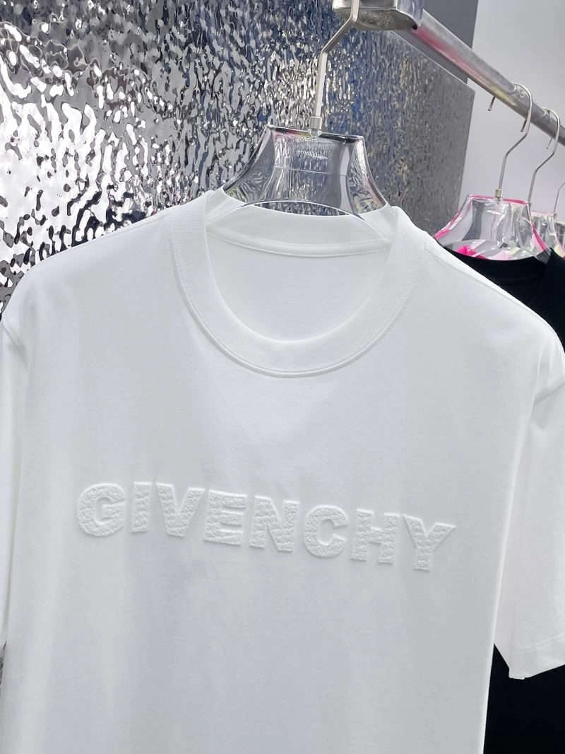Efficient Givenchy T-Shirts 124033