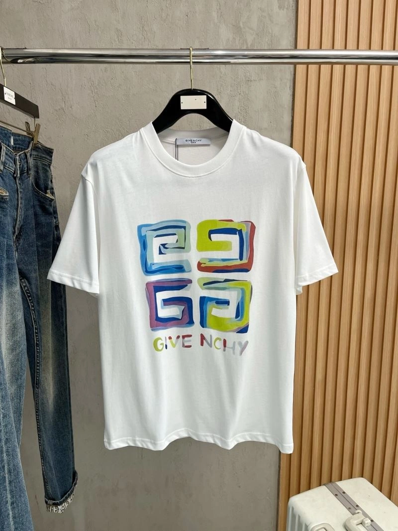 Givenchy T-Shirts UrbanChic 124025