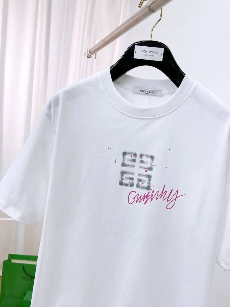 FlexibleFit Givenchy T-Shirts 123992