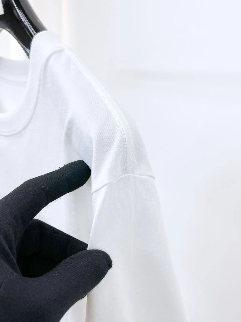 MoistureWicking Givenchy T-Shirts 123982