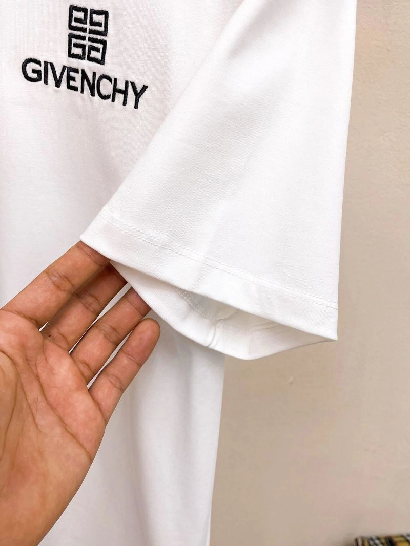 Givenchy T-Shirts Lightweight 123985