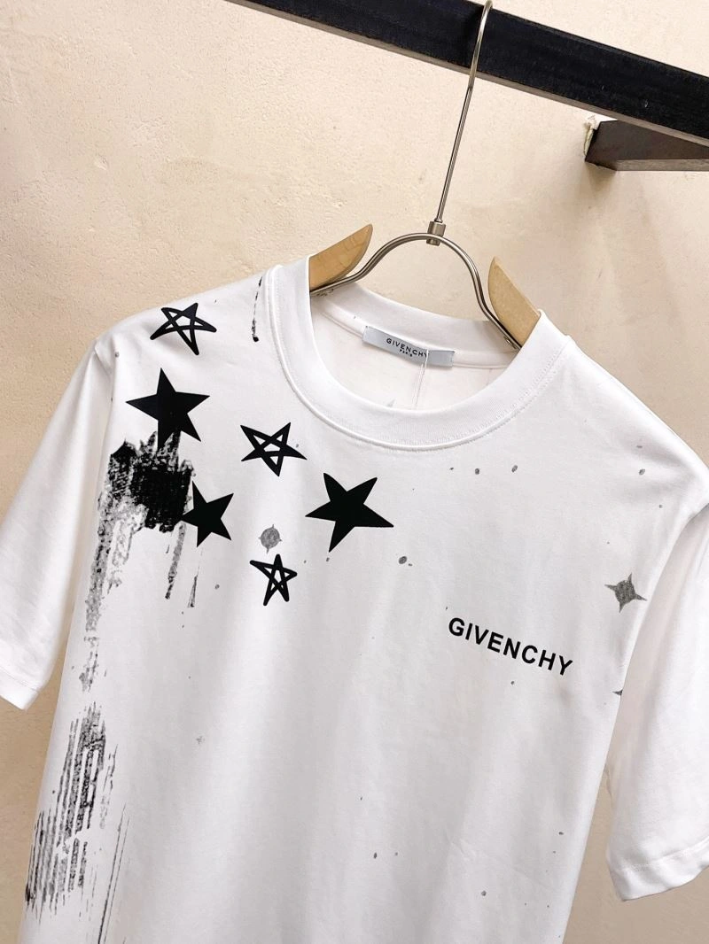 Givenchy T-Shirts Effortless 124001