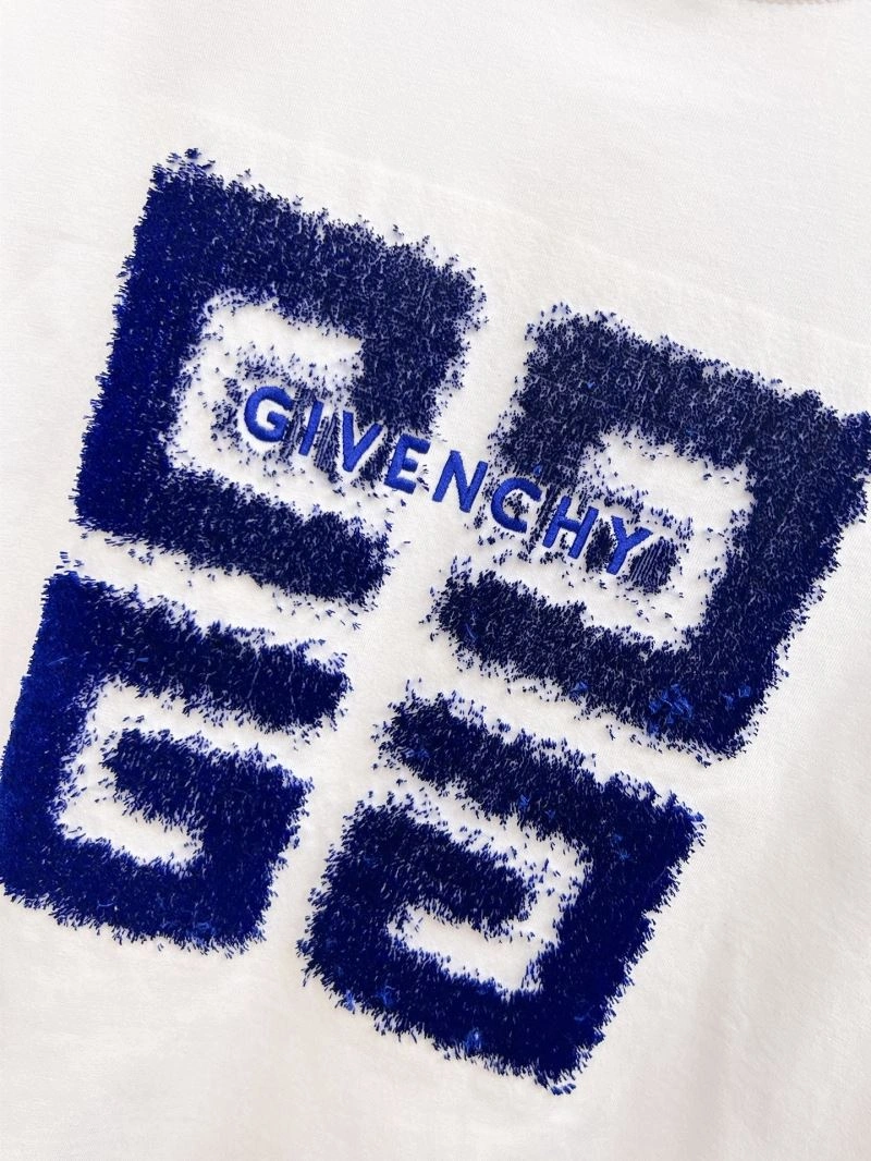Timeless Givenchy T-Shirts 123987