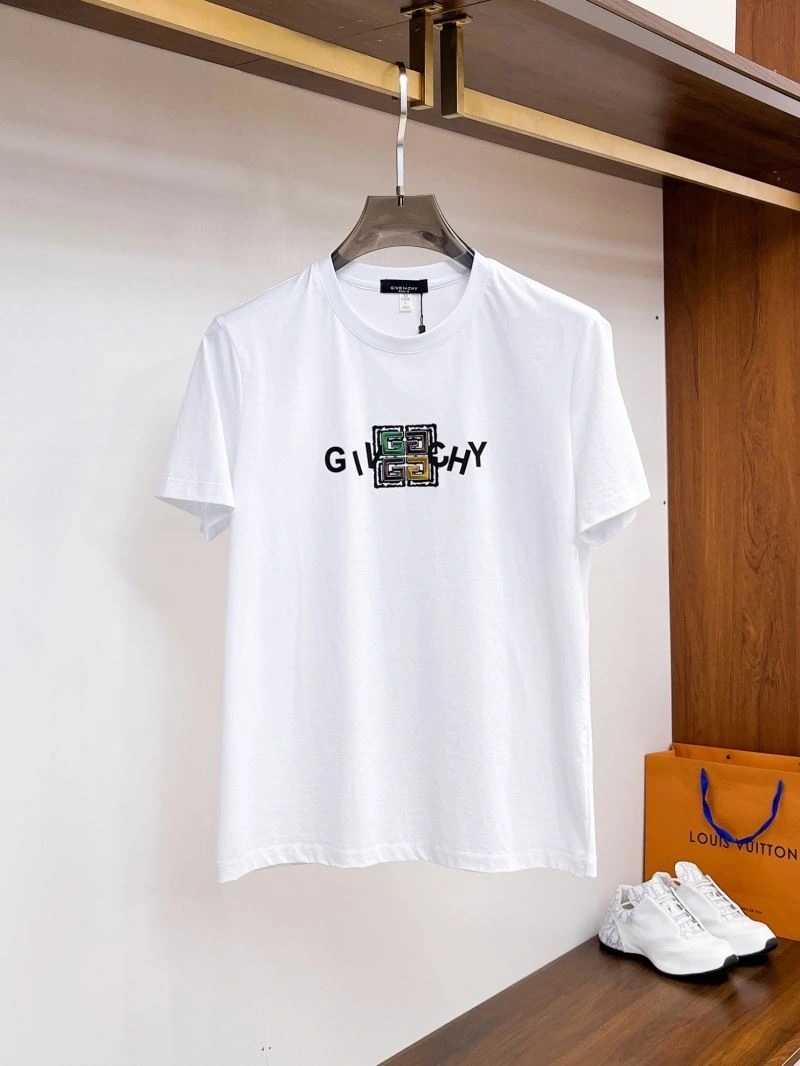 Givenchy T-Shirts Contemporary 123981