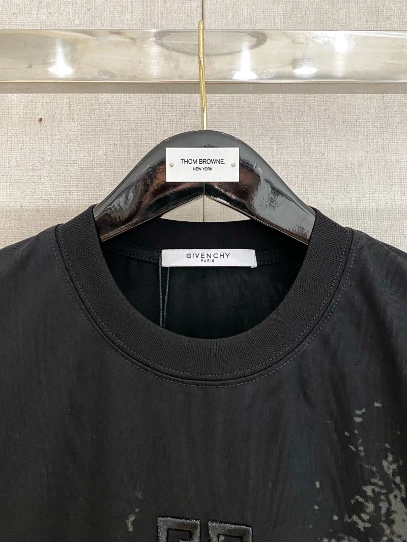 Givenchy T-Shirts Youthful 123979