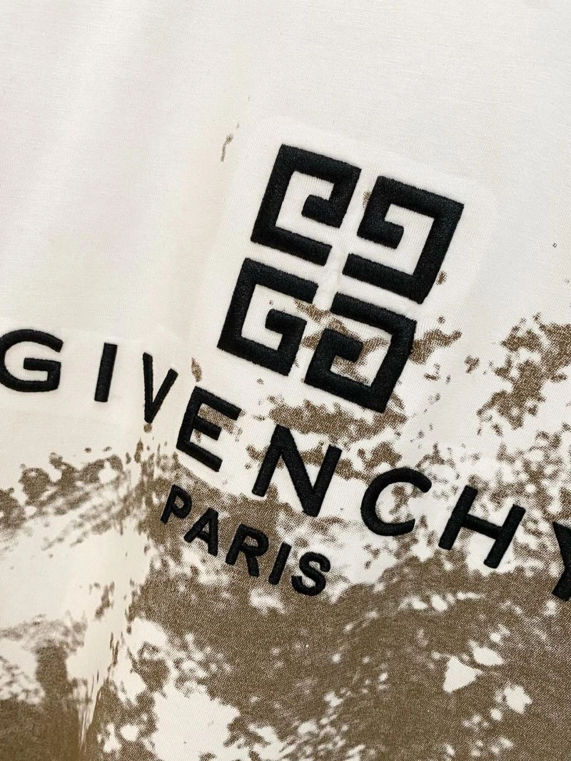 Givenchy T-Shirts Trendsetting 123978