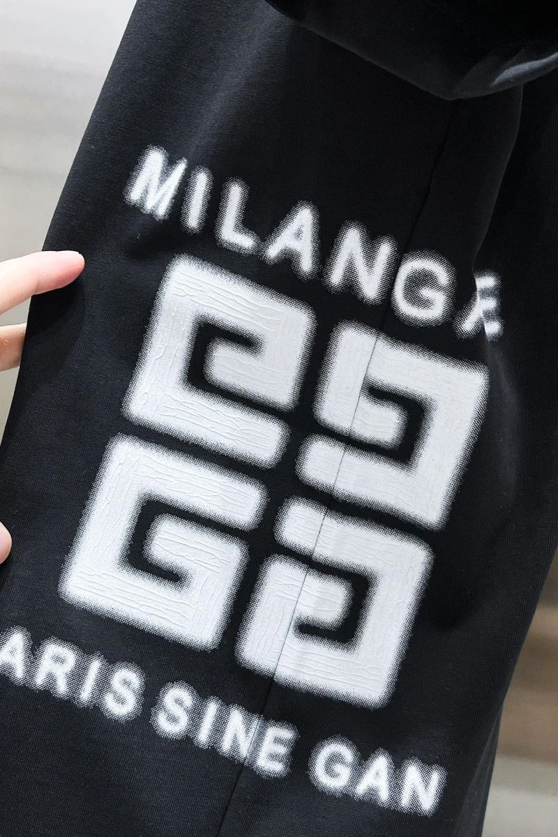 Givenchy T-Shirts Efficient 123977