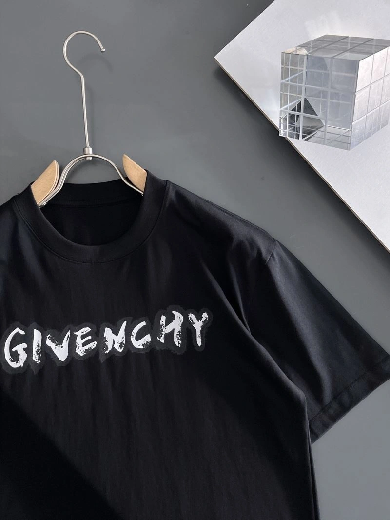 Givenchy T-Shirts Lightweight 123958