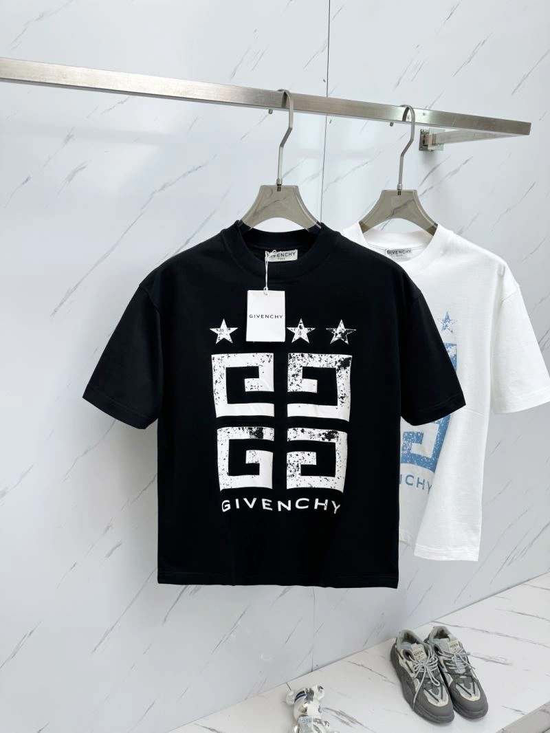 UrbanChic Givenchy T-Shirts 123965