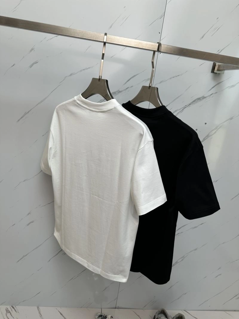 UrbanChic Givenchy T-Shirts 123965