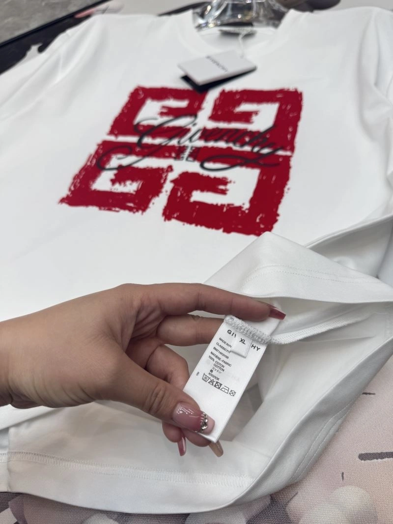 TravelReady Givenchy T-Shirts 123961