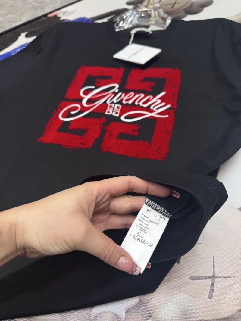 Givenchy T-Shirts Unique 123976