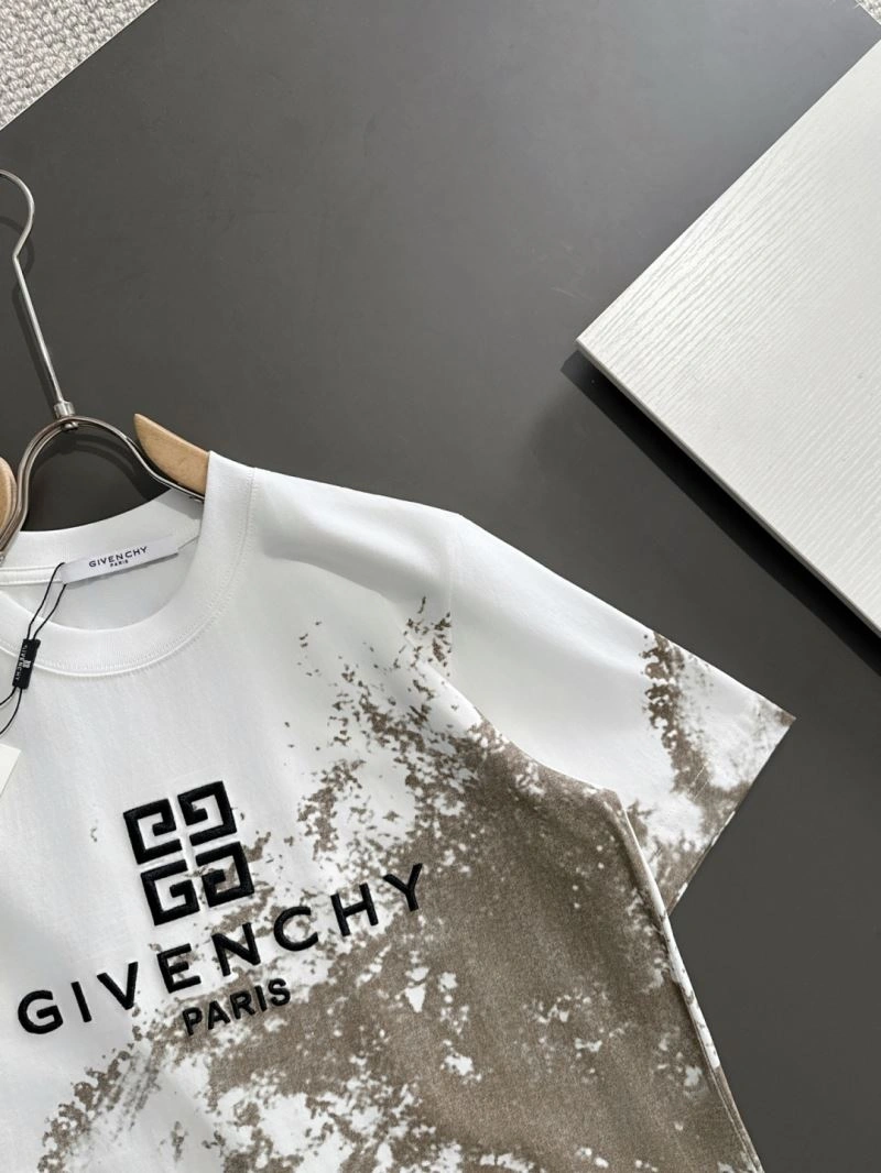 Flexible Givenchy T-Shirts 123966