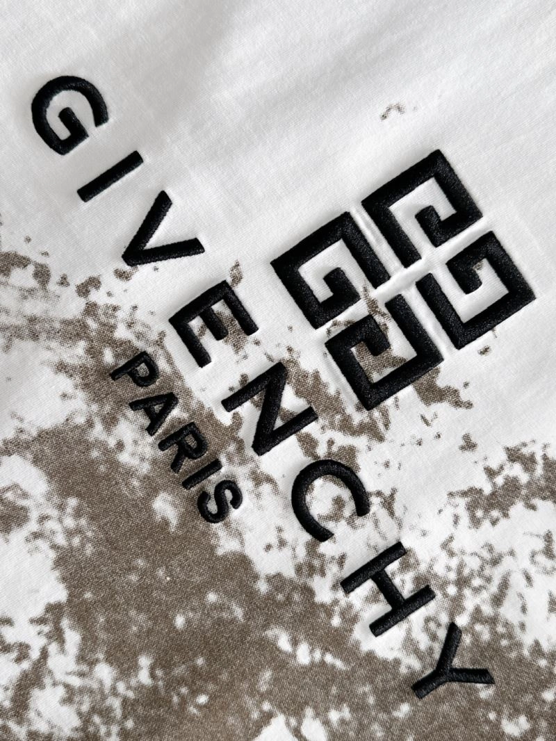 Flexible Givenchy T-Shirts 123966