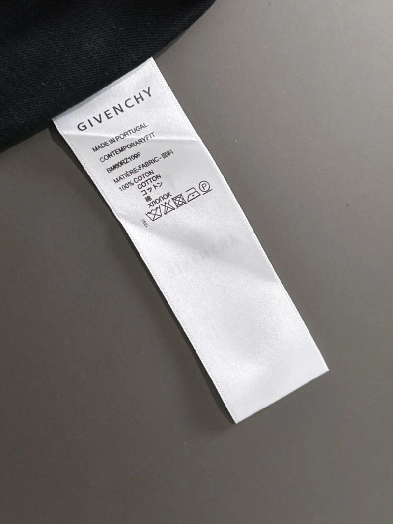 WaterResistant Givenchy T-Shirts 123960