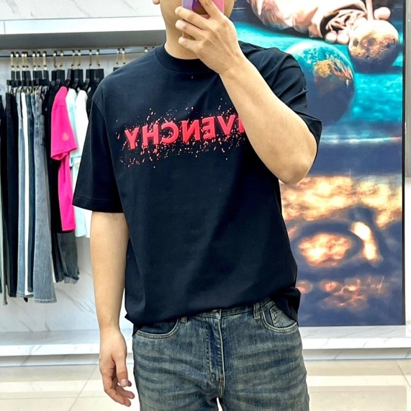 FlexibleFit Givenchy T-Shirts 123967