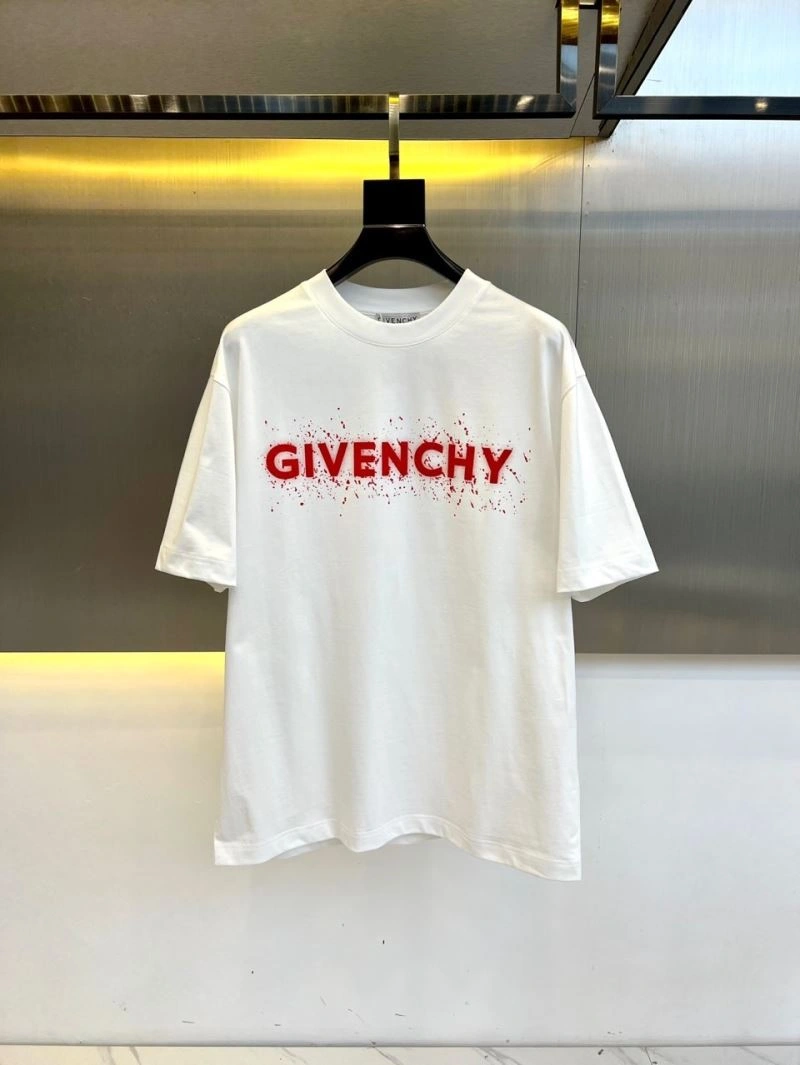 Givenchy T-Shirts UrbanChic 123950