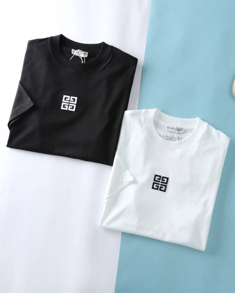 Givenchy T-Shirts Minimalist 123945