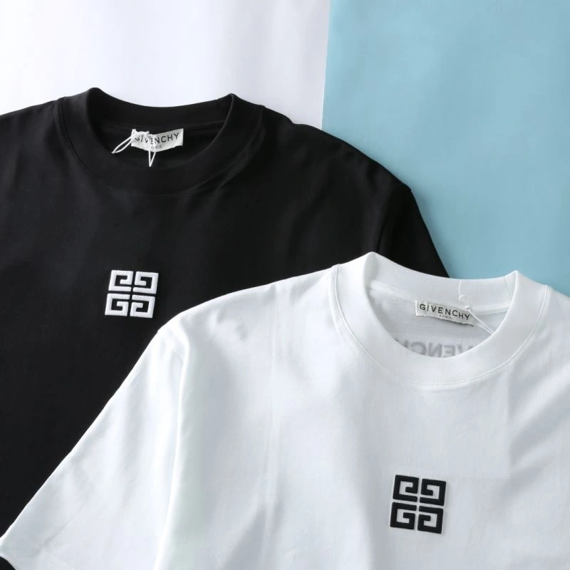 Givenchy T-Shirts Minimalist 123945
