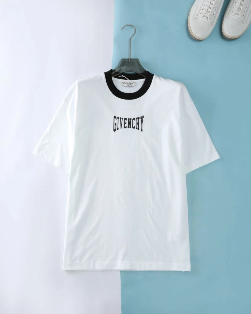Minimalist Givenchy T-Shirts 123959
