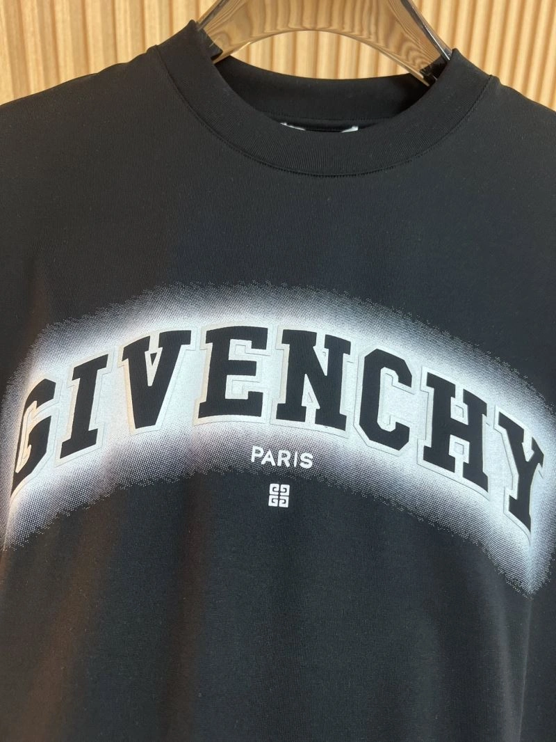 Supportive Givenchy T-Shirts 123974