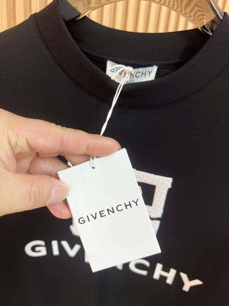 Bright Givenchy T-Shirts 123964