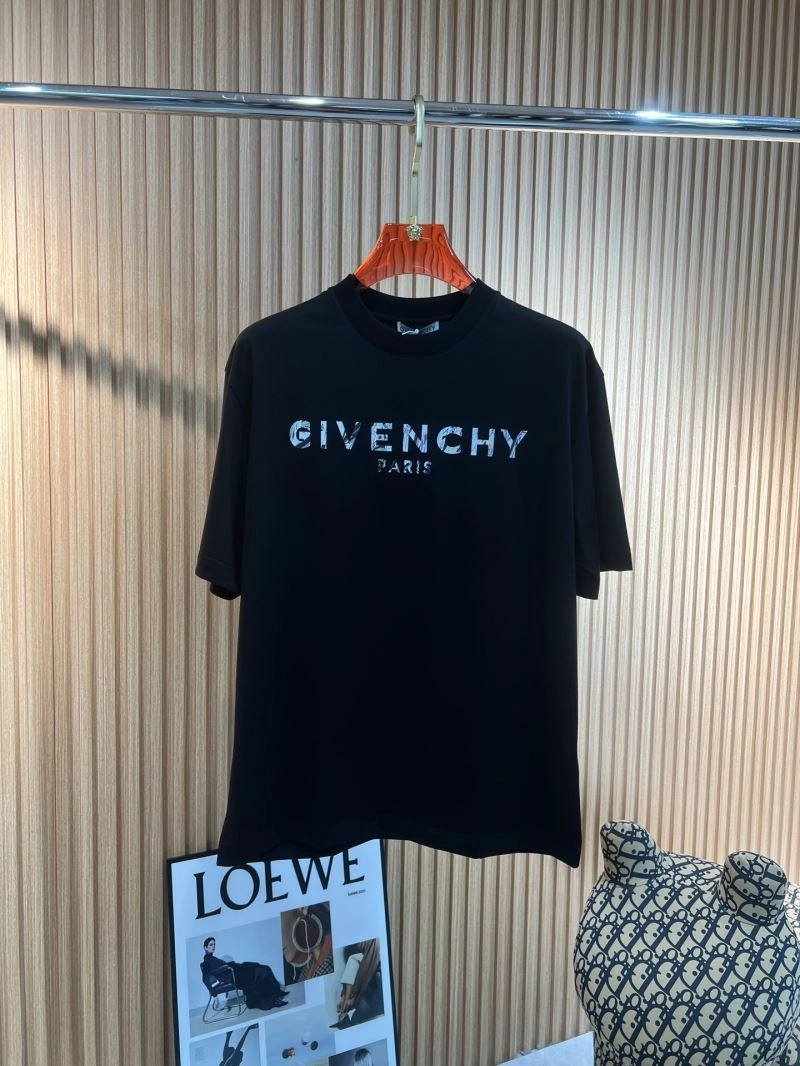 ComfortFit Givenchy T-Shirts 123971