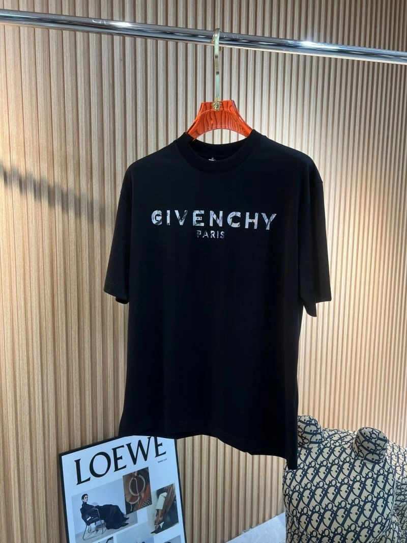 ComfortFit Givenchy T-Shirts 123971