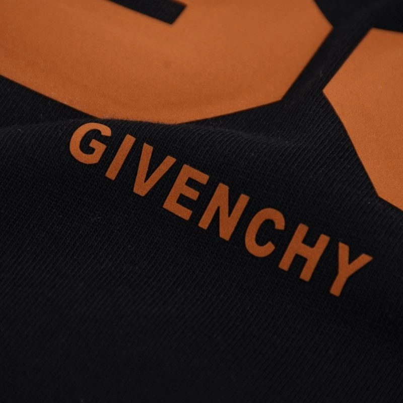 Givenchy T-Shirts Vibrant 123944