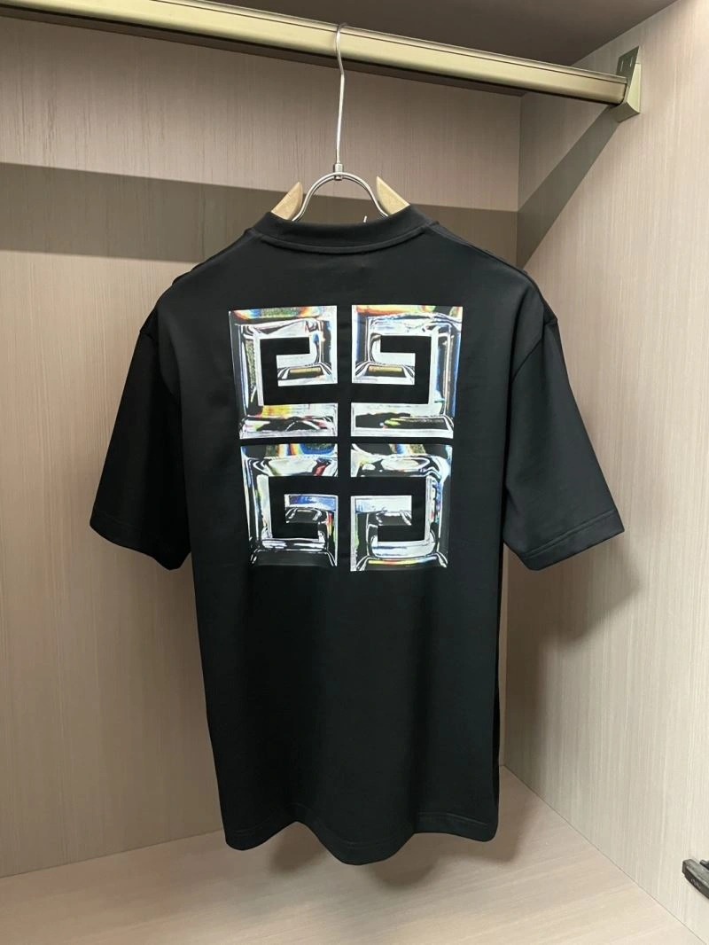 WaterResistant Givenchy T-Shirts 123935